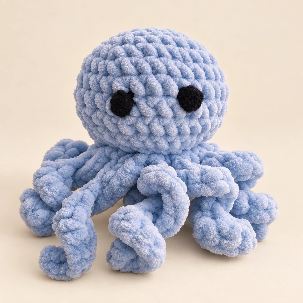 Pieuvre au crochet bleu pastel